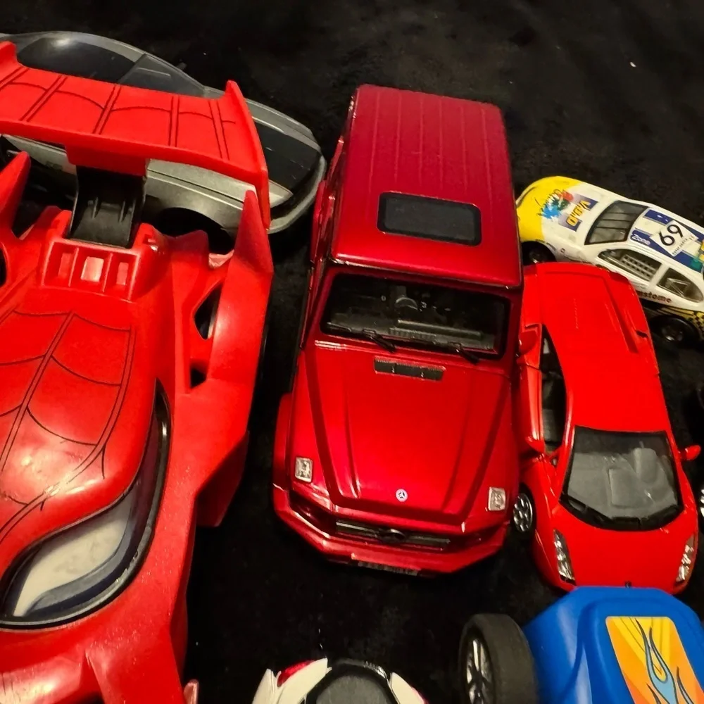 Race & Sports Car Lot!! Hot item! 10 race and sports cars for every kid.